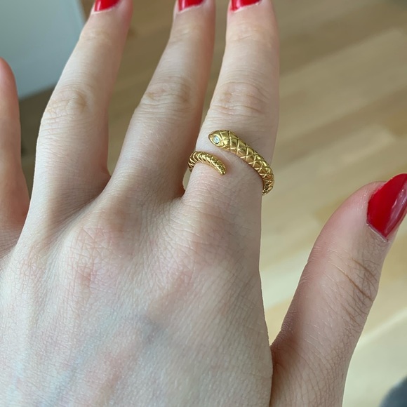 Gold cz stone snake ring delicate - Picture 5 of 5